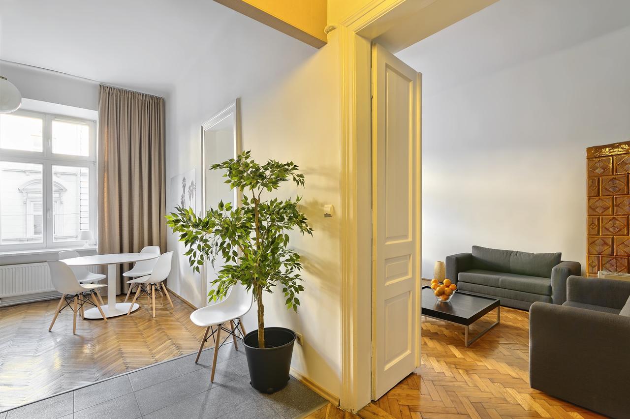 Ekoidea Station Apartments Krakow Ngoại thất bức ảnh